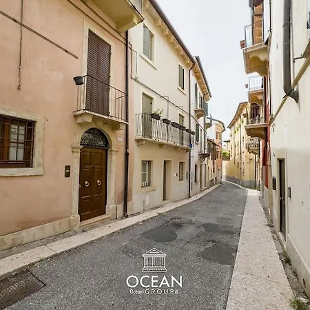 Veronetta House Oceangroup * Verona