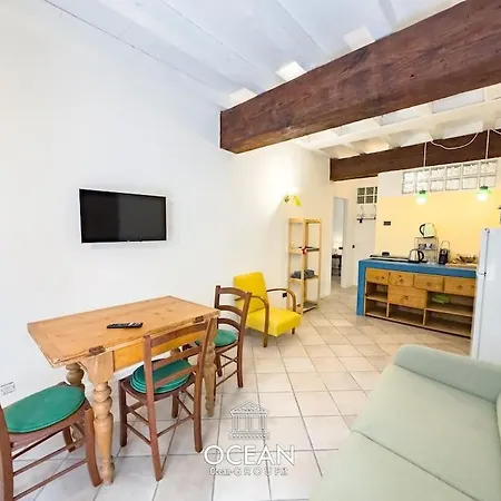 Veronetta House Oceangroup